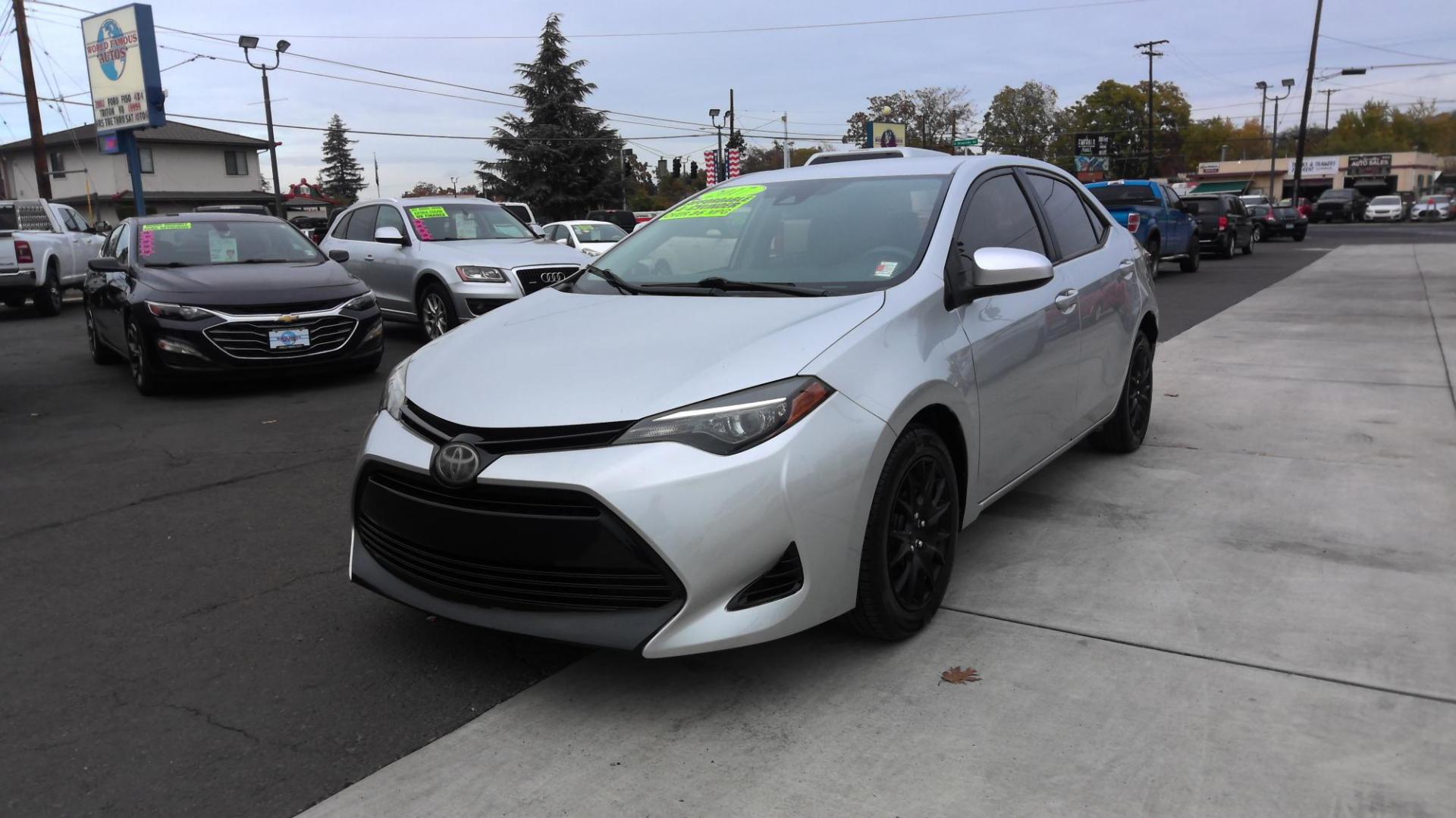 2017 SILVER Toyota Corolla SE CVT (5YFBURHE5HP) with an 1.8L L4 DOHC 16V engine, CVT transmission, located at 502 S. Riverside Avenue, Medford, OR, 97501, (541) 773-3136, 42.322803, -122.867477 - Photo#1