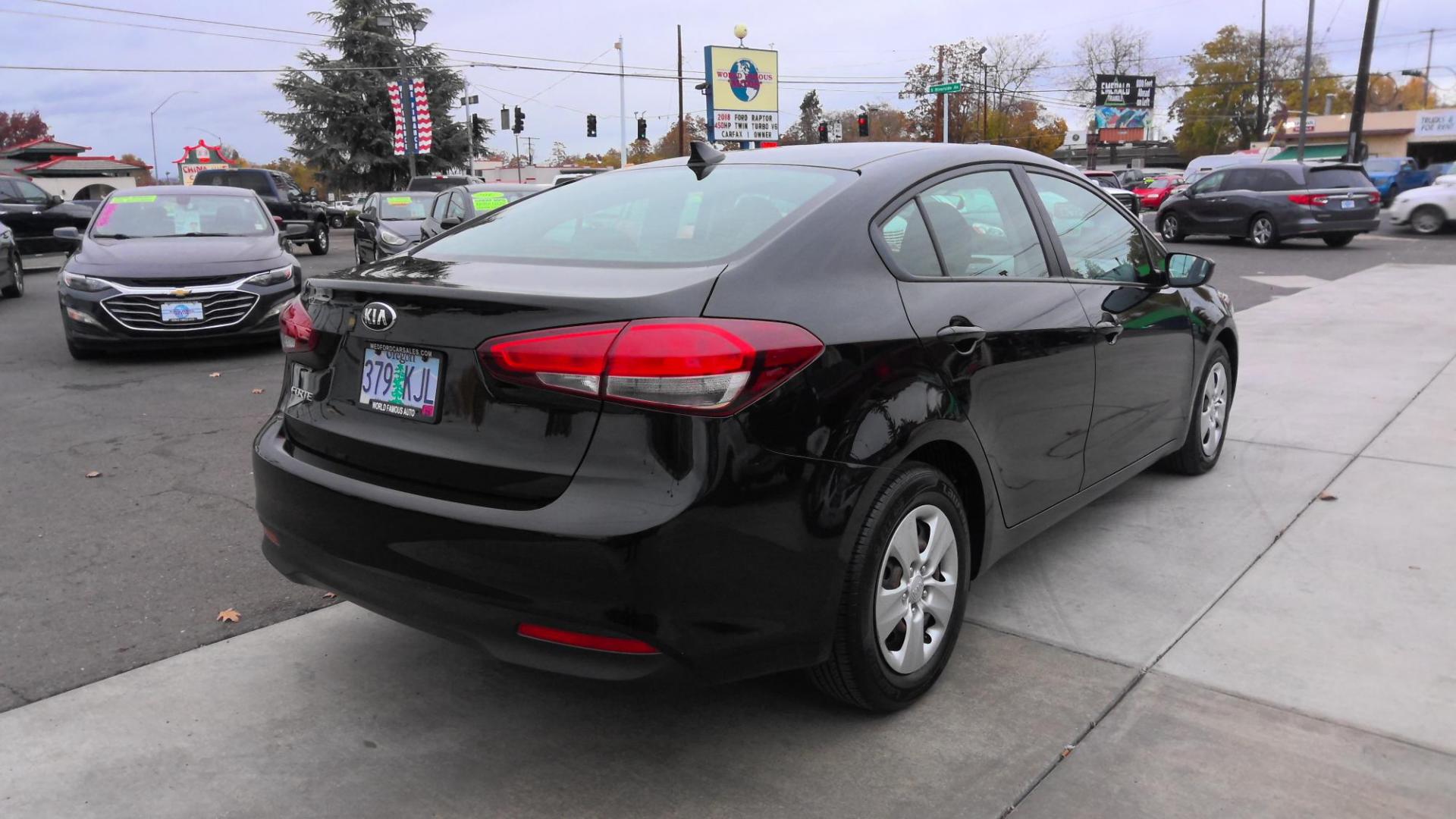 2017 BLACK Kia Forte LX 6M (3KPFK4A79HE) with an 2.0L L4 DOHC 16V engine, 6M transmission, located at 502 S. Riverside Avenue, Medford, OR, 97501, (541) 773-3136, 42.322803, -122.867477 - Photo#2