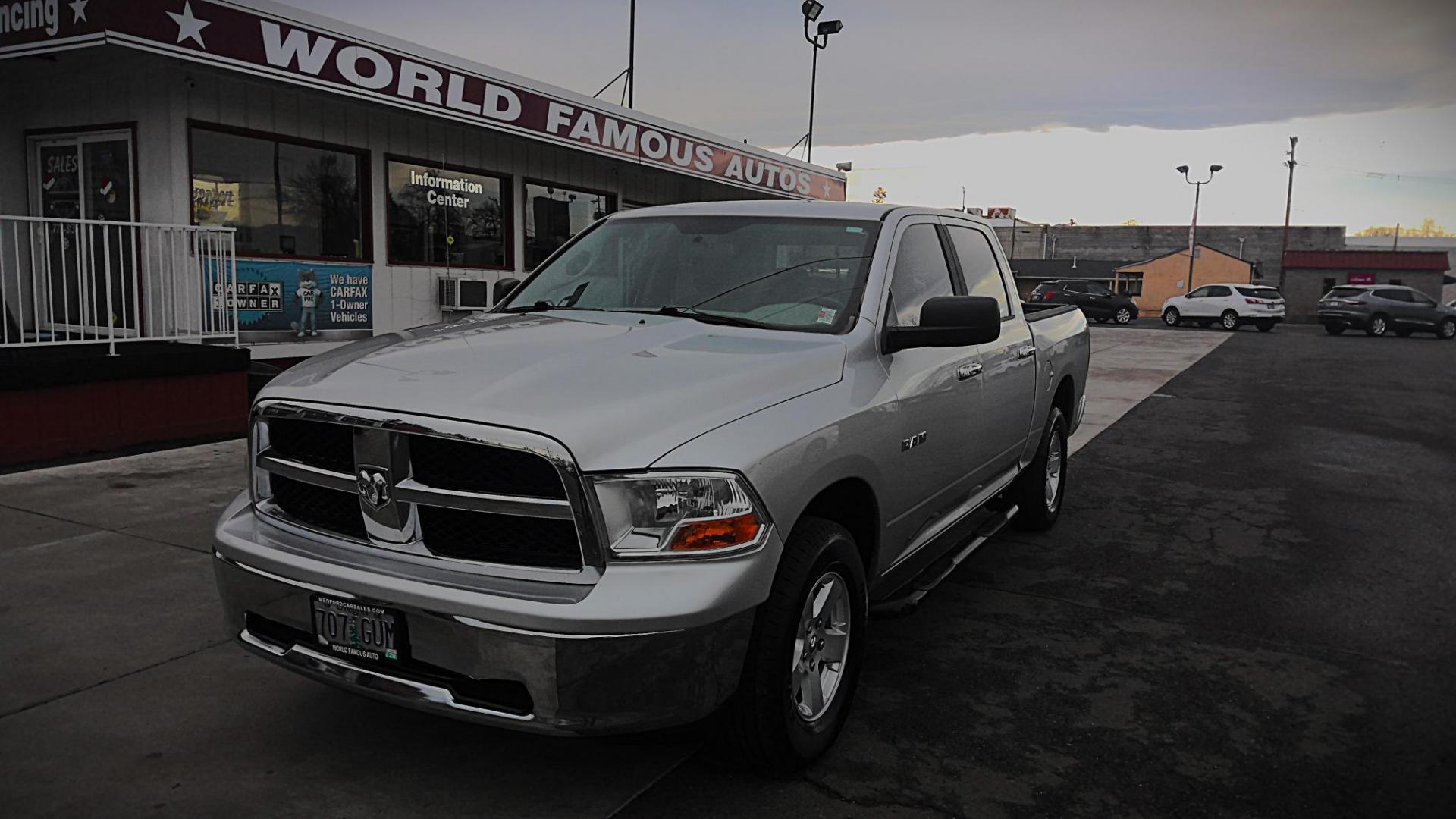 2010 SILVER Dodge Ram 1500 Laramie Crew Cab 4WD (1D7RV1CP5AS) with an 4.7L V8 SOHC 16V FFV engine, 5-Speed Automatic transmission, located at 502 S. Riverside Avenue, Medford, OR, 97501, (541) 773-3136, 42.322803, -122.867477 - Photo#0