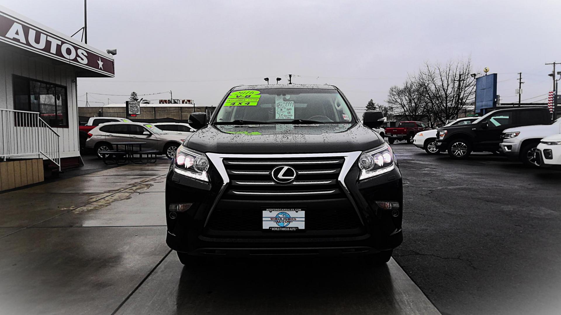 2016 BLACK Lexus GX 460 Luxury (JTJJM7FX4G5) with an 4.6L V8 DOHC 32V engine, 6A transmission, located at 502 S. Riverside Avenue, Medford, OR, 97501, (541) 773-3136, 42.322803, -122.867477 - Photo#1