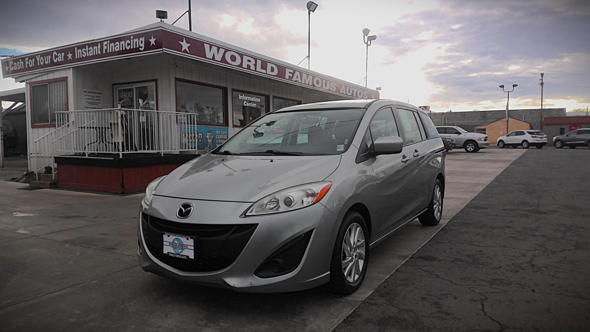 2011 SILVER Mazda MAZDA5 Sport (JM1CW2BL2C0) with an 2.5L L4 DOHC 16V engine, located at 502 S. Riverside Avenue, Medford, OR, 97501, (541) 773-3136, 42.322803, -122.867477 - Photo#0