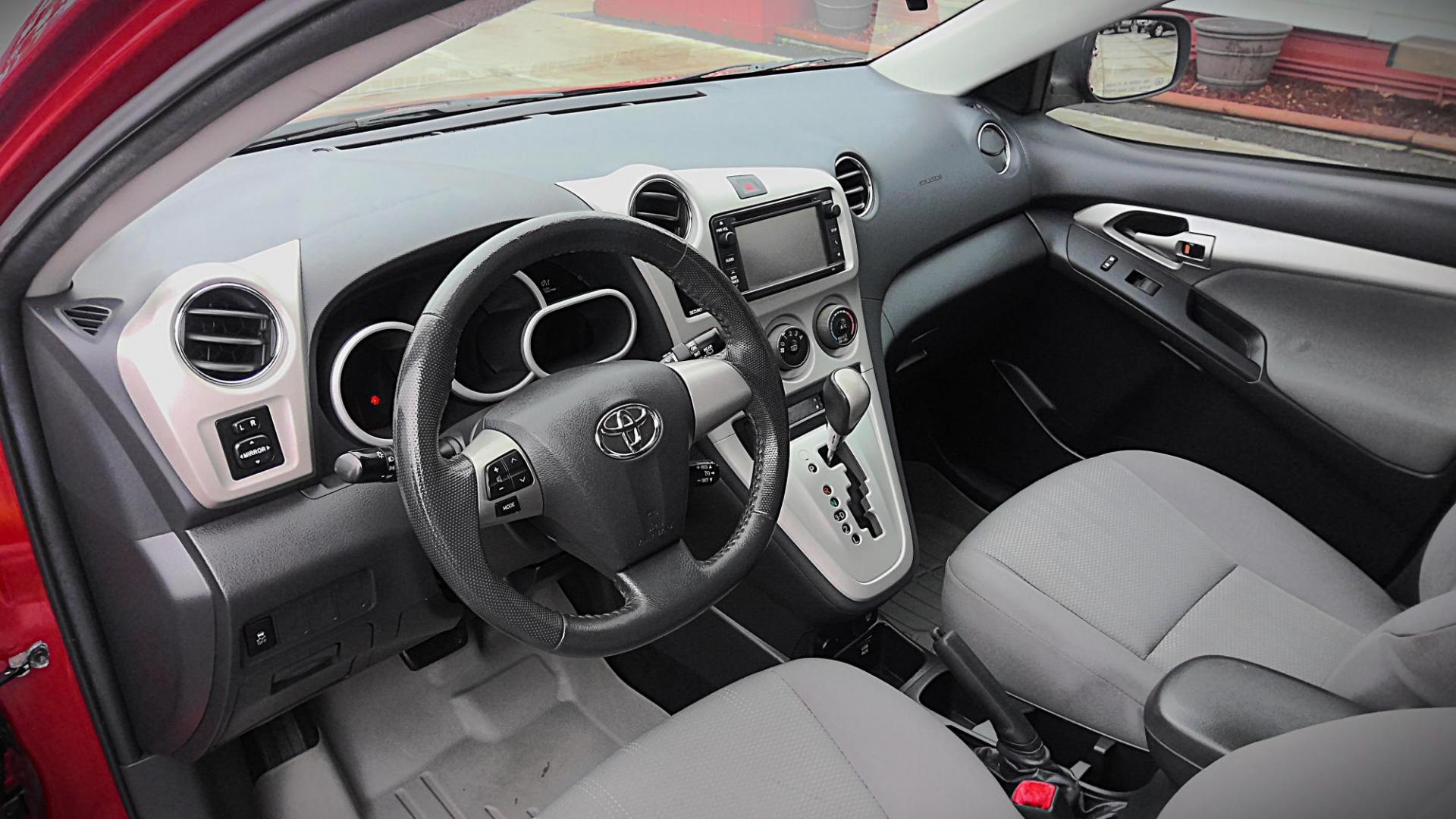 2013 RED Toyota Matrix S AWD 4-Speed AT (2T1LE4EE1DC) with an 1.8L L4 DOHC 16V engine, 4-Speed Automatic transmission, located at 502 S. Riverside Avenue, Medford, OR, 97501, (541) 773-3136, 42.322803, -122.867477 - Photo#7