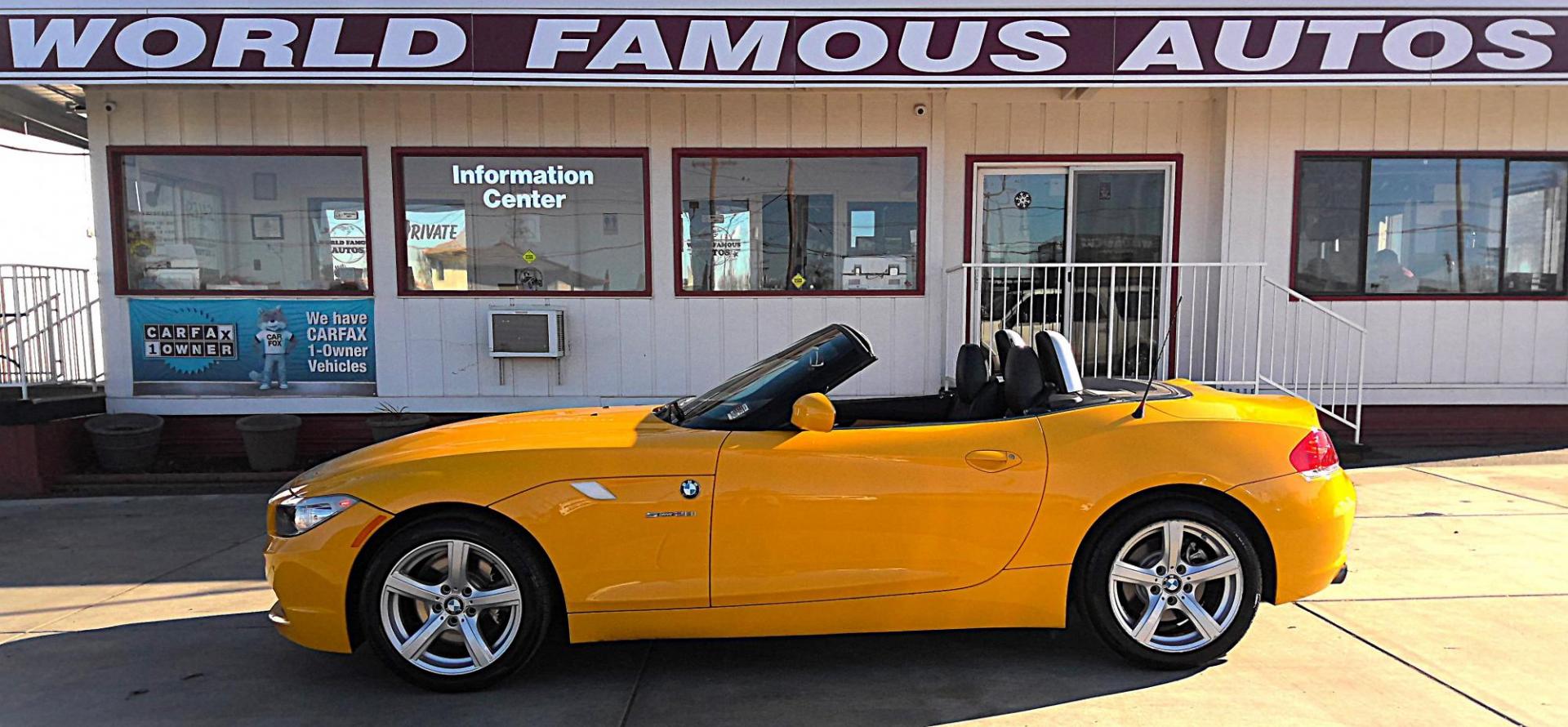 2013 YELLOW BMW Z4 sDrive28i (WBALL5C50DJ) with an 2.0L L4 DOHC 16V TURBO engine, located at 502 S. Riverside Avenue, Medford, OR, 97501, (541) 773-3136, 42.322803, -122.867477 - Photo#0