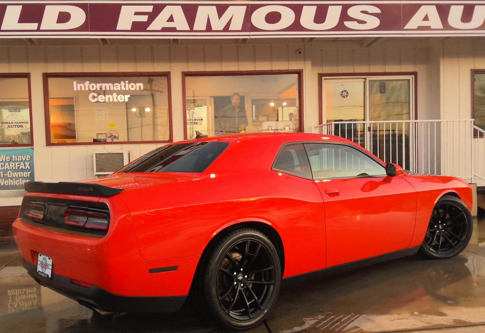 2018 ORANGE Dodge Challenger R/T SCAT Pack (2C3CDZFJ3JH) with an 6.4L V8 OHV 16V engine, located at 502 S. Riverside Avenue, Medford, OR, 97501, (541) 773-3136, 42.322803, -122.867477 - Photo#2