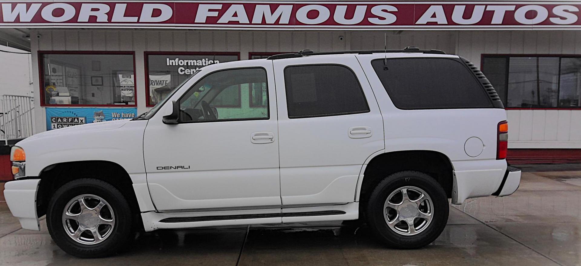 2003 WHITE GMC Yukon Denali Base (1GKEK63U53J) with an 6.0L V8 OHV 16V engine, 4-Speed Automatic Overdrive transmission, located at 502 S. Riverside Avenue, Medford, OR, 97501, (541) 773-3136, 42.322803, -122.867477 - Photo#0