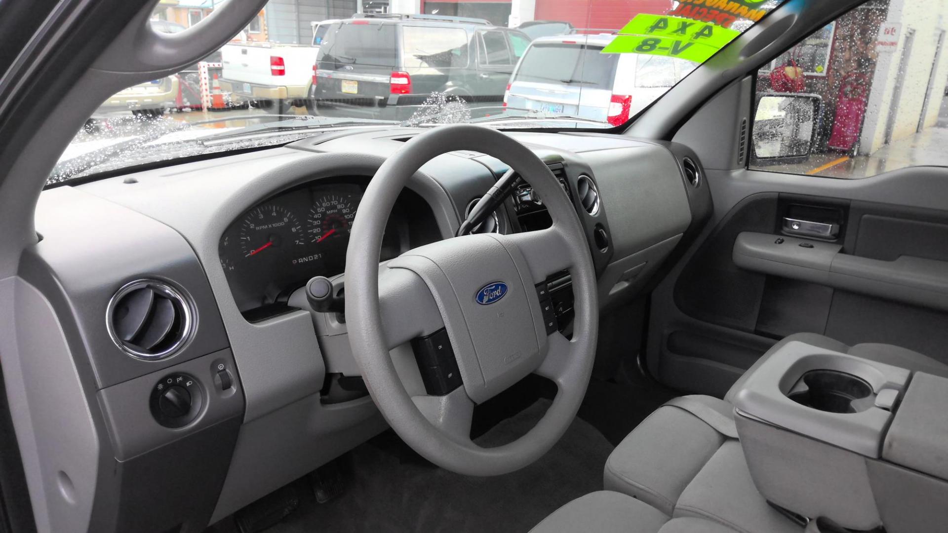 2008 SILVER Ford F-150 FX4 SuperCrew (1FTPW14V38K) with an 5.4L V8 SOHC 24V FFV engine, 4-Speed Automatic Overdrive transmission, located at 502 S. Riverside Avenue, Medford, OR, 97501, (541) 773-3136, 42.322803, -122.867477 - Photo#5