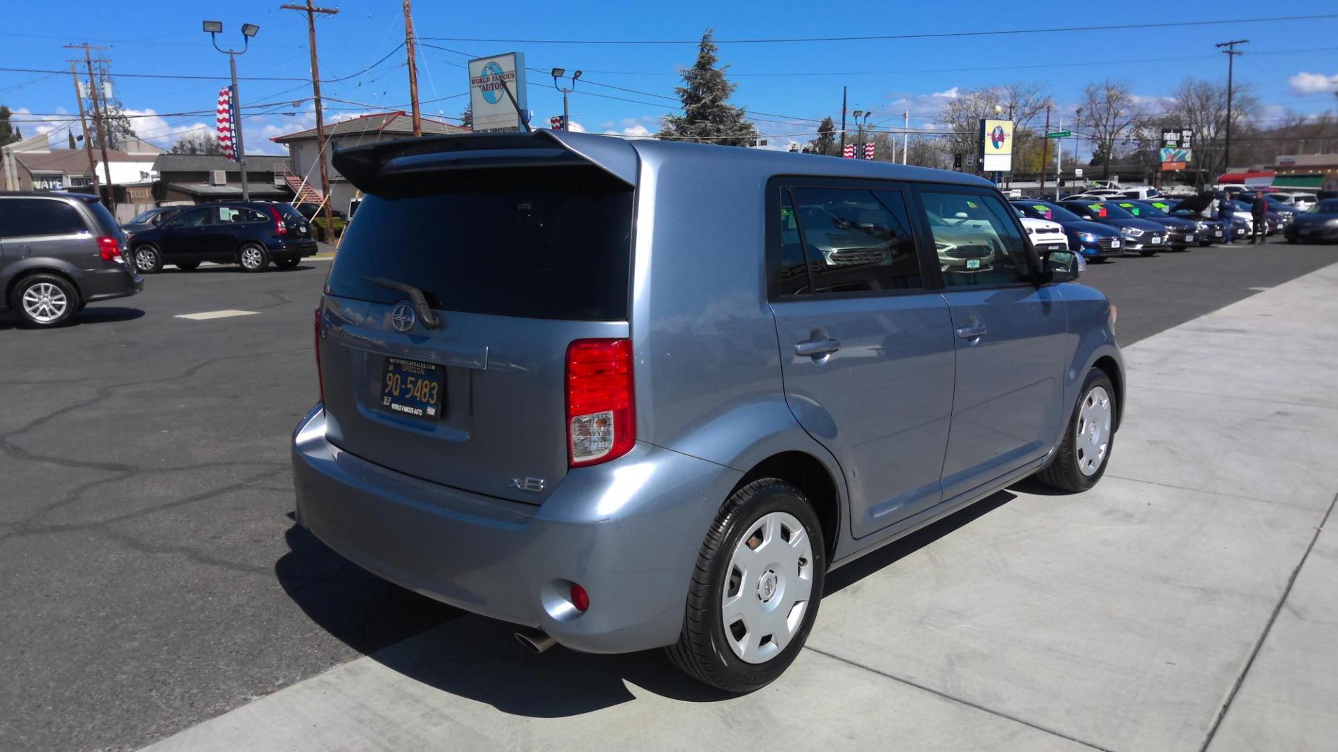 2012 BLUE Scion xB 5-Door Wagon 5-Spd MT (JTLZE4FE0CJ) with an 2.4L L4 DOHC 16V engine, 5-Speed Manual transmission, located at 502 S. Riverside Avenue, Medford, OR, 97501, (541) 773-3136, 42.322803, -122.867477 - Photo#2