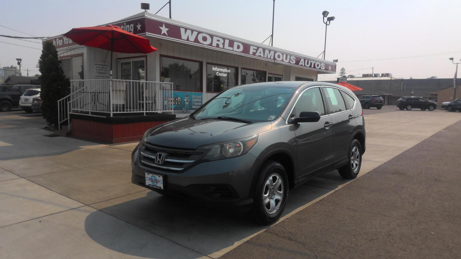 2013 GRAY Honda CR-V LX 2WD 5-Speed AT (3CZRM3H3XDG) with an 2.4L L4 DOHC 16V engine, 5-Speed Automatic transmission, located at 502 S. Riverside Avenue, Medford, OR, 97501, (541) 773-3136, 42.322803, -122.867477 - Photo#0