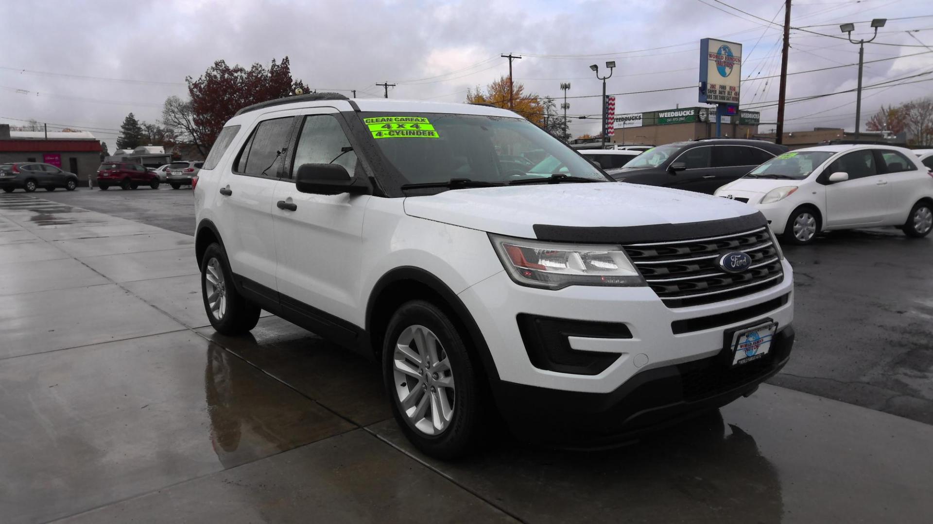 2016 WHITE Ford Explorer Base 4WD (1FM5K8BH5GG) with an 2.3L L4 DOHC 16V engine, 6A transmission, located at 502 S. Riverside Avenue, Medford, OR, 97501, (541) 773-3136, 42.322803, -122.867477 - Photo#1