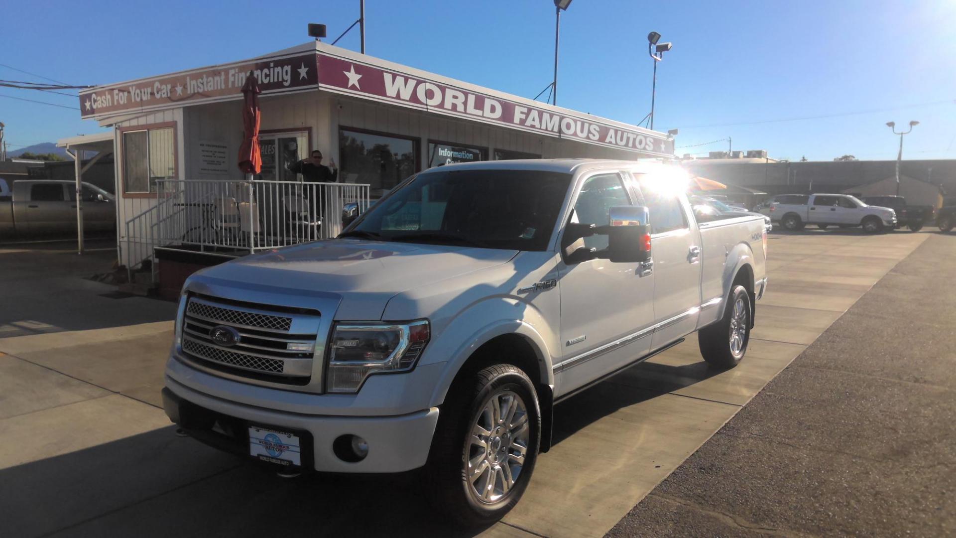 2013 WHITE Ford F-150 XLT SuperCrew 6.5-ft. Bed 4WD (1FTFW1ET6DF) with an 3.5L V6 TURBO engine, 6-Speed Automatic transmission, located at 502 S. Riverside Avenue, Medford, OR, 97501, (541) 773-3136, 42.322803, -122.867477 - Photo#4