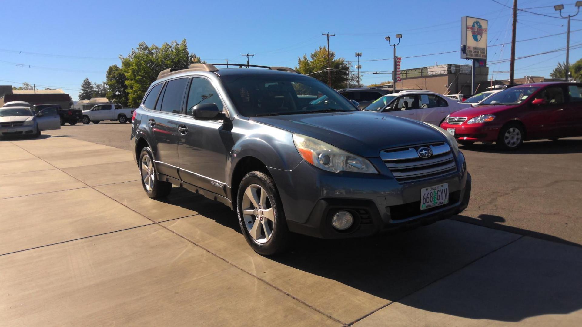 2013 BLUE Subaru Outback 2.5i Limited (4S4BRBJC1D3) with an 2.5L H4 DOHC 16V engine, located at 502 S. Riverside Avenue, Medford, OR, 97501, (541) 773-3136, 42.322803, -122.867477 - Photo#2