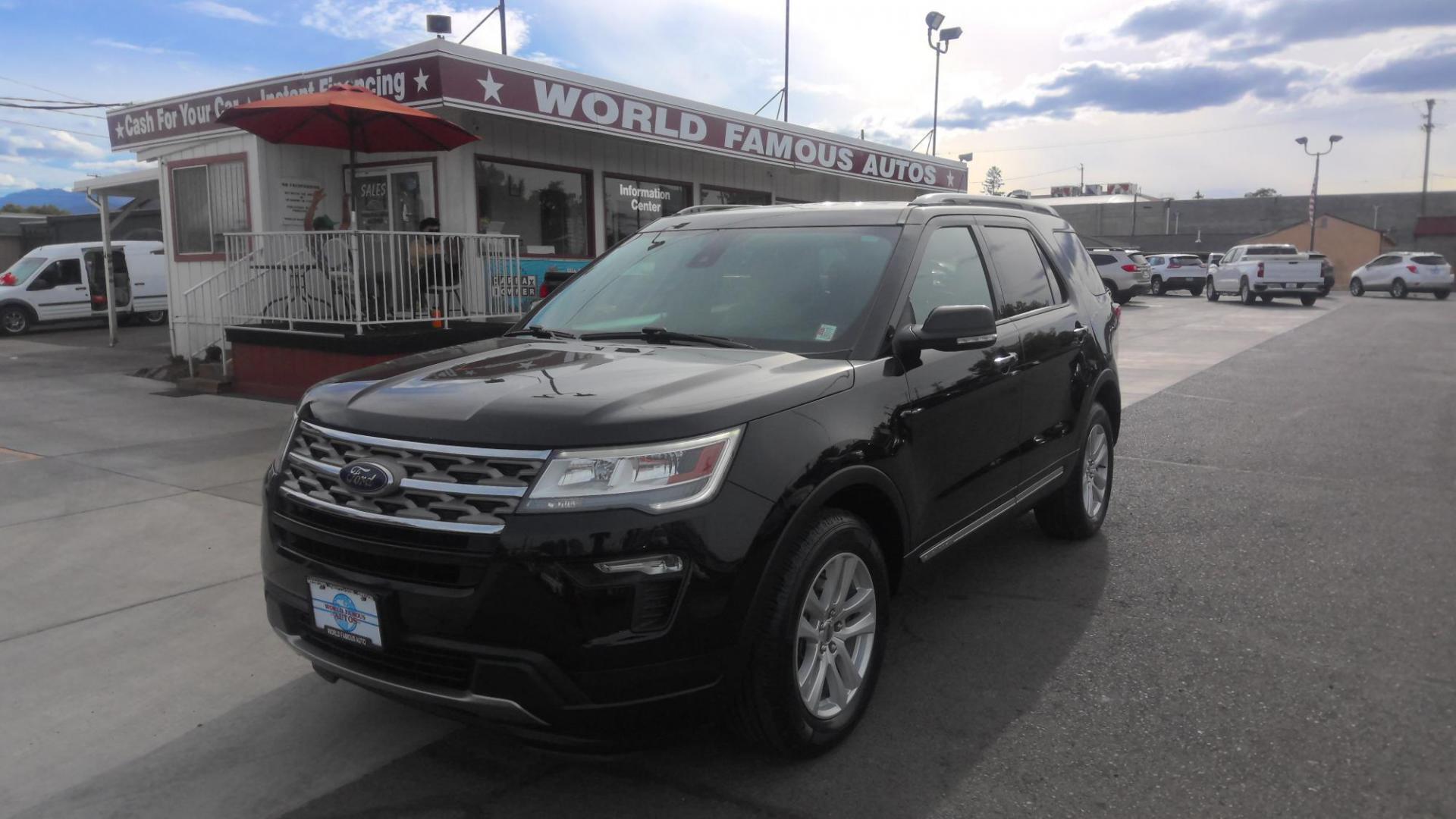 2018 BLACK Ford Explorer XLT 4WD (1FM5K8DH0JG) with an 2.3L L4 DOHC 16V engine, 6A transmission, located at 502 S. Riverside Avenue, Medford, OR, 97501, (541) 773-3136, 42.322803, -122.867477 - Photo#0