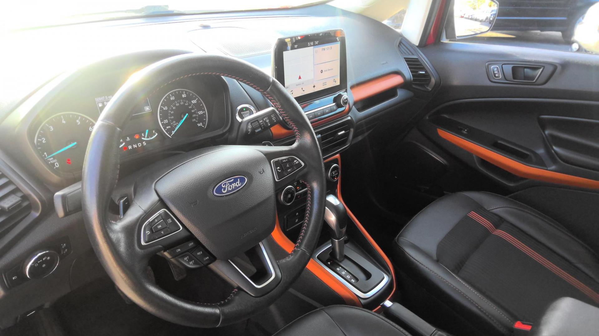 2018 RED Ford EcoSport SES AWD (MAJ6P1CL7JC) with an 2.0L L4 DOHC 16V engine, 6A transmission, located at 502 S. Riverside Avenue, Medford, OR, 97501, (541) 773-3136, 42.322803, -122.867477 - Photo#4